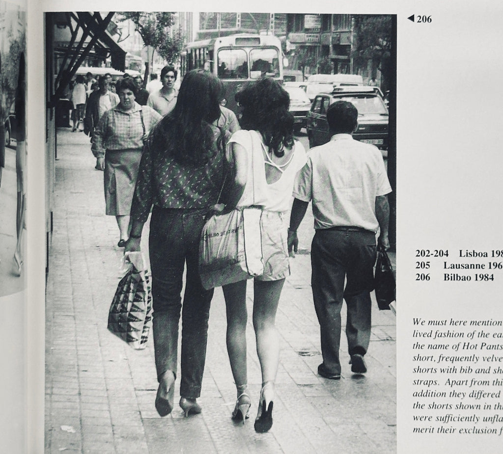 The Girl in the Street of the Bedside Bus Book
