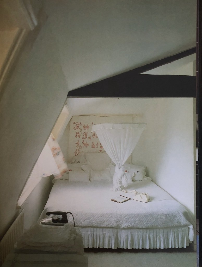 English Elegance / Living In Vogue