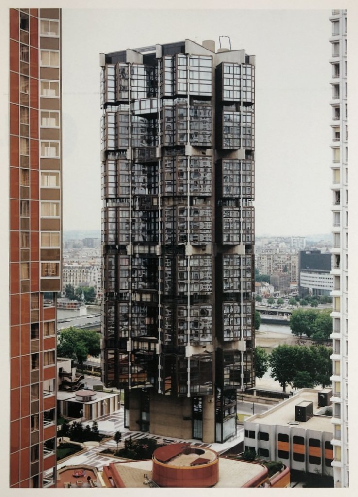 [SIGNED] THOMAS STRUTH UNCONSCIOUS PLACES