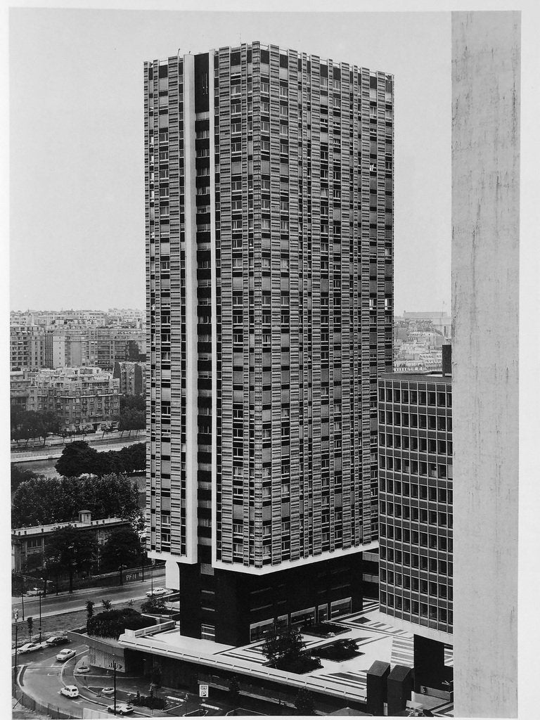[SIGNED] THOMAS STRUTH STRASSE