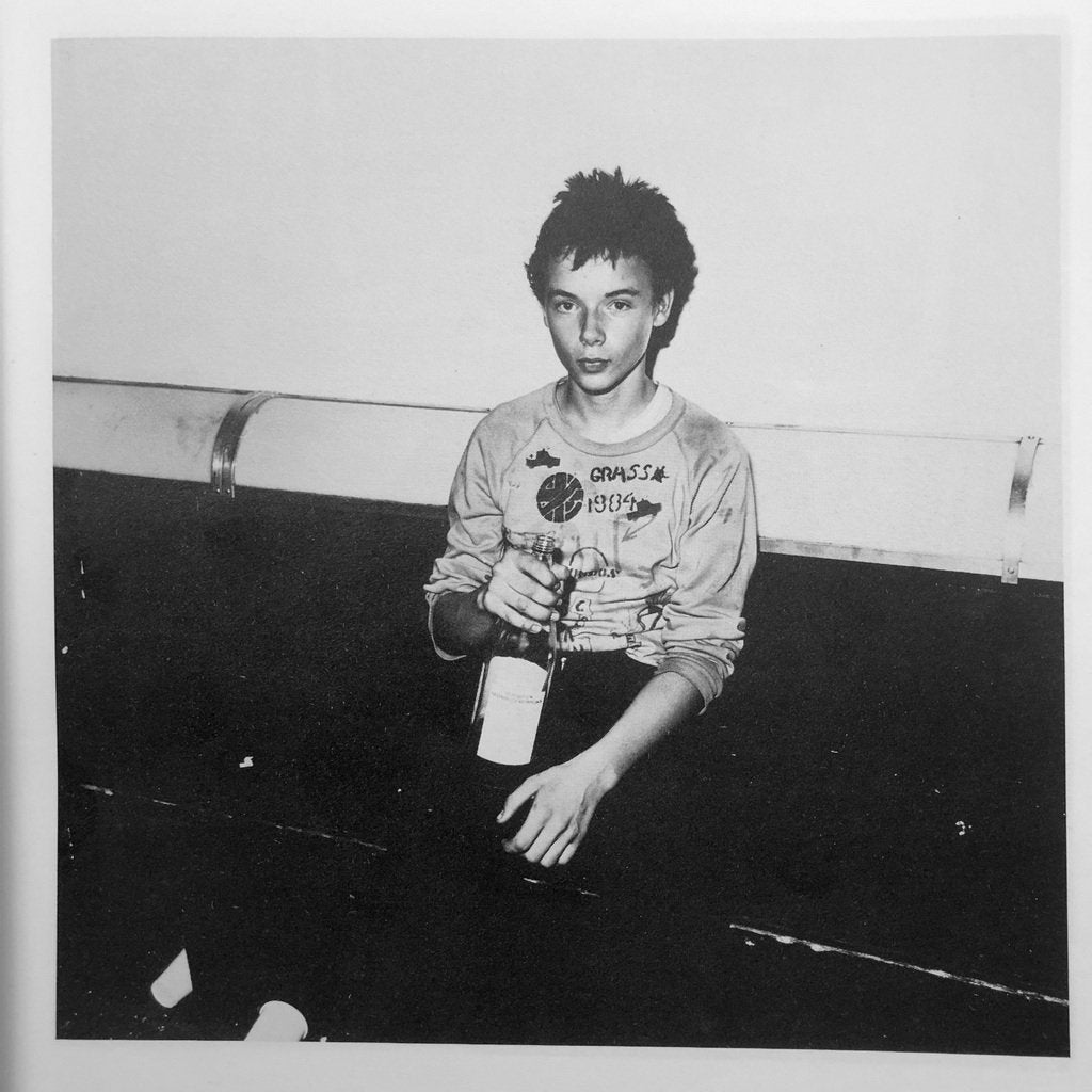Paradiso Stills