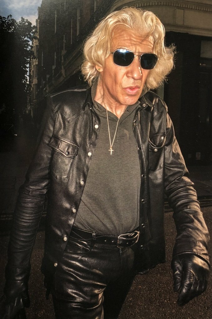[SIGNED] DOUGIE WALLACE HARRODSBURG