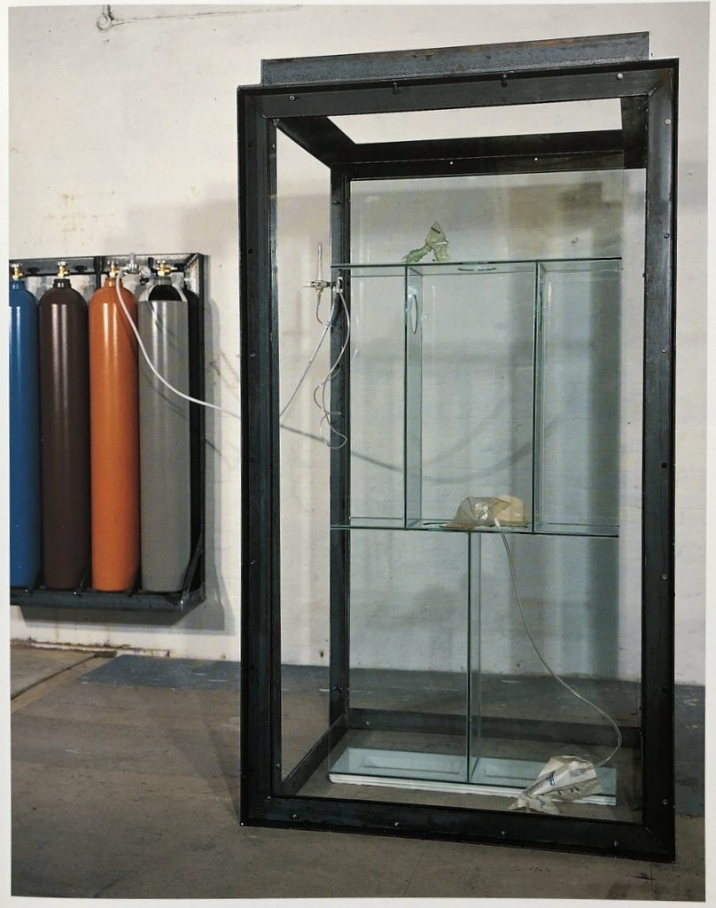 Damien Hirst ICA 1991