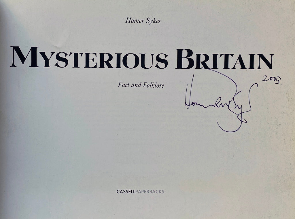[SIGNED] HOMER SYKES CELTIC / MYSTERIOUS BRITAIN