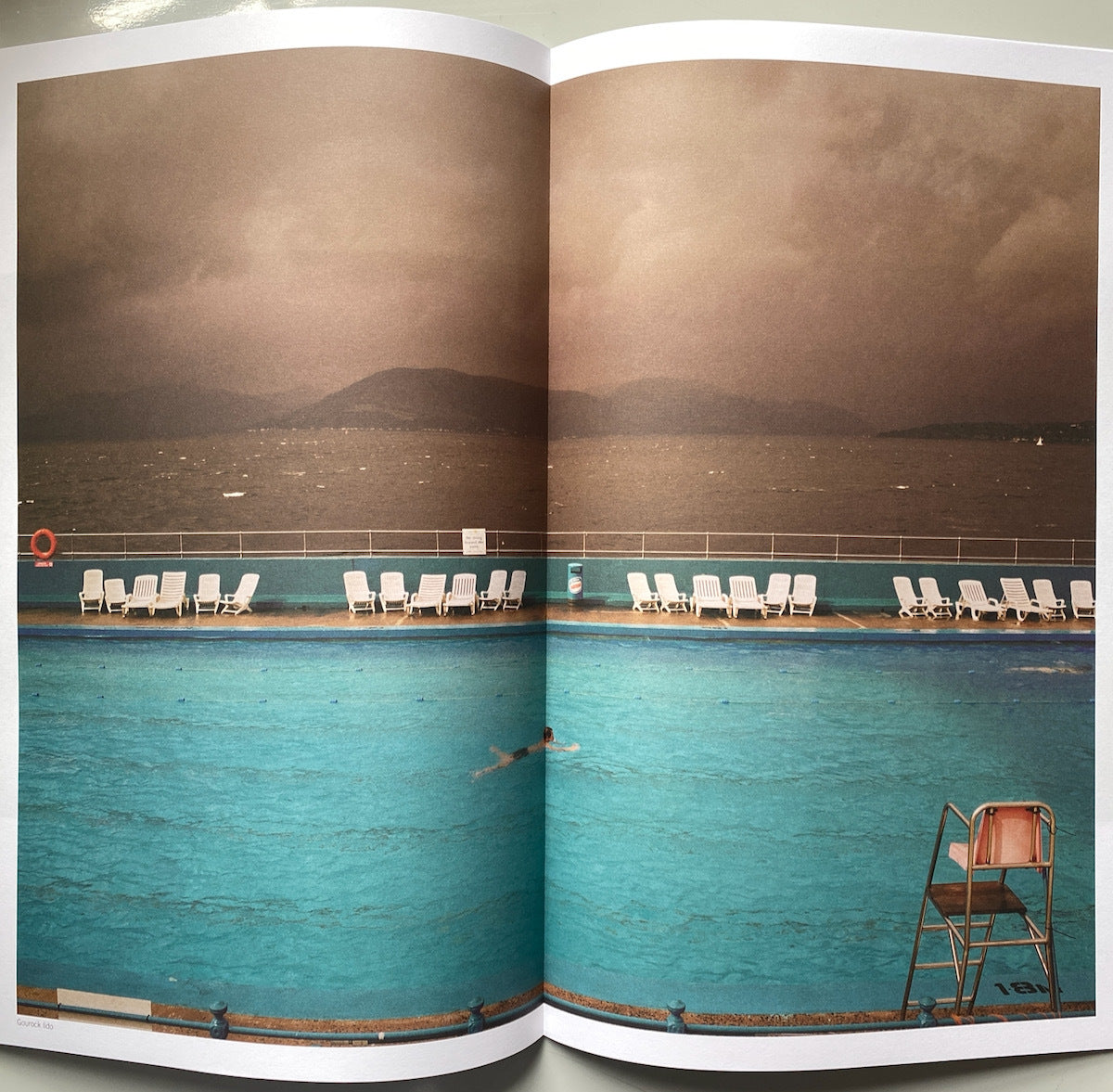 [SIGNED] MARTIN PARR A8