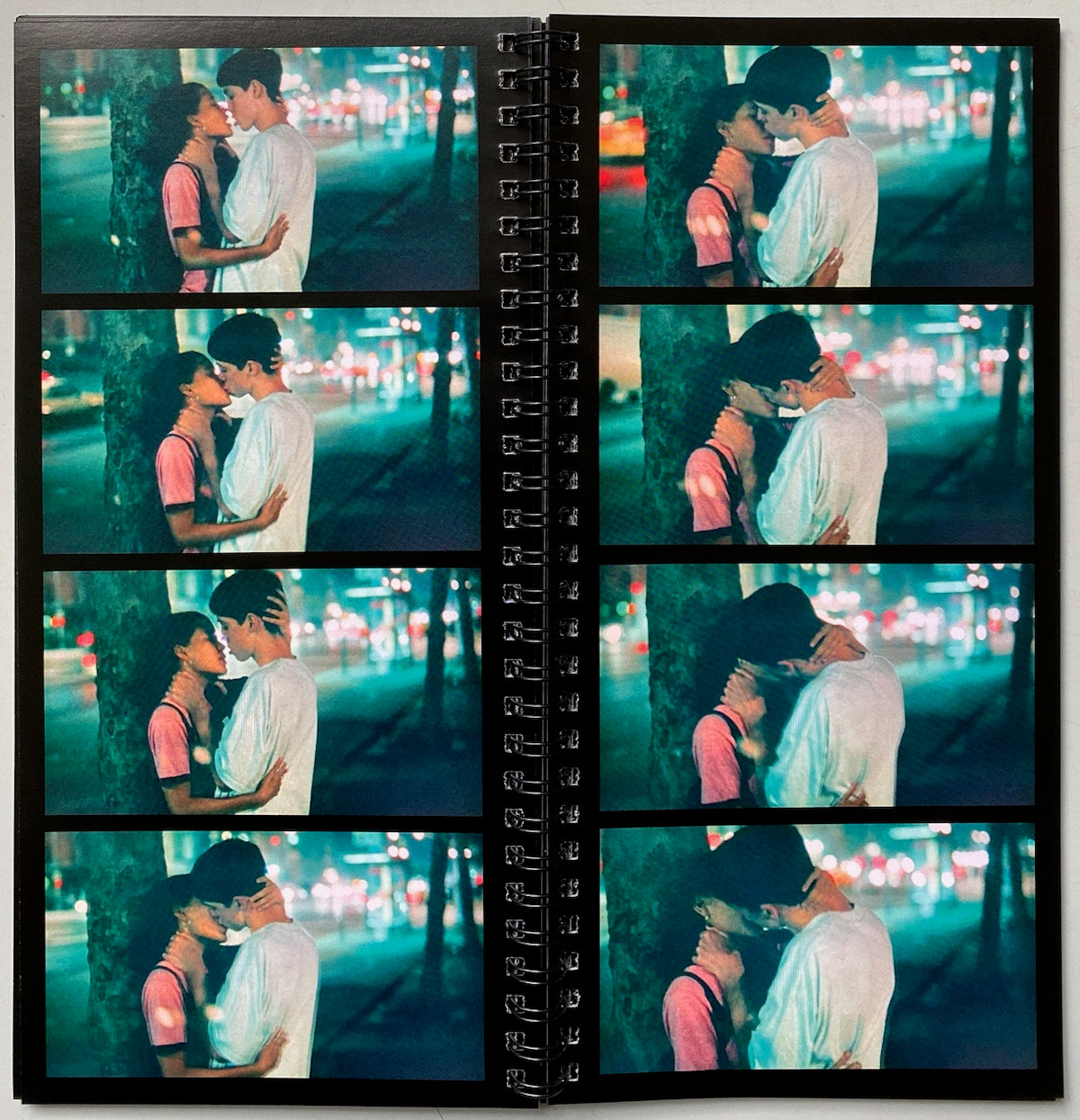 アート・デザイン・音楽 Larry Clark / 454 Scenes of Affection Larry Clark Kids 454 Scenes of Affection – IDEA