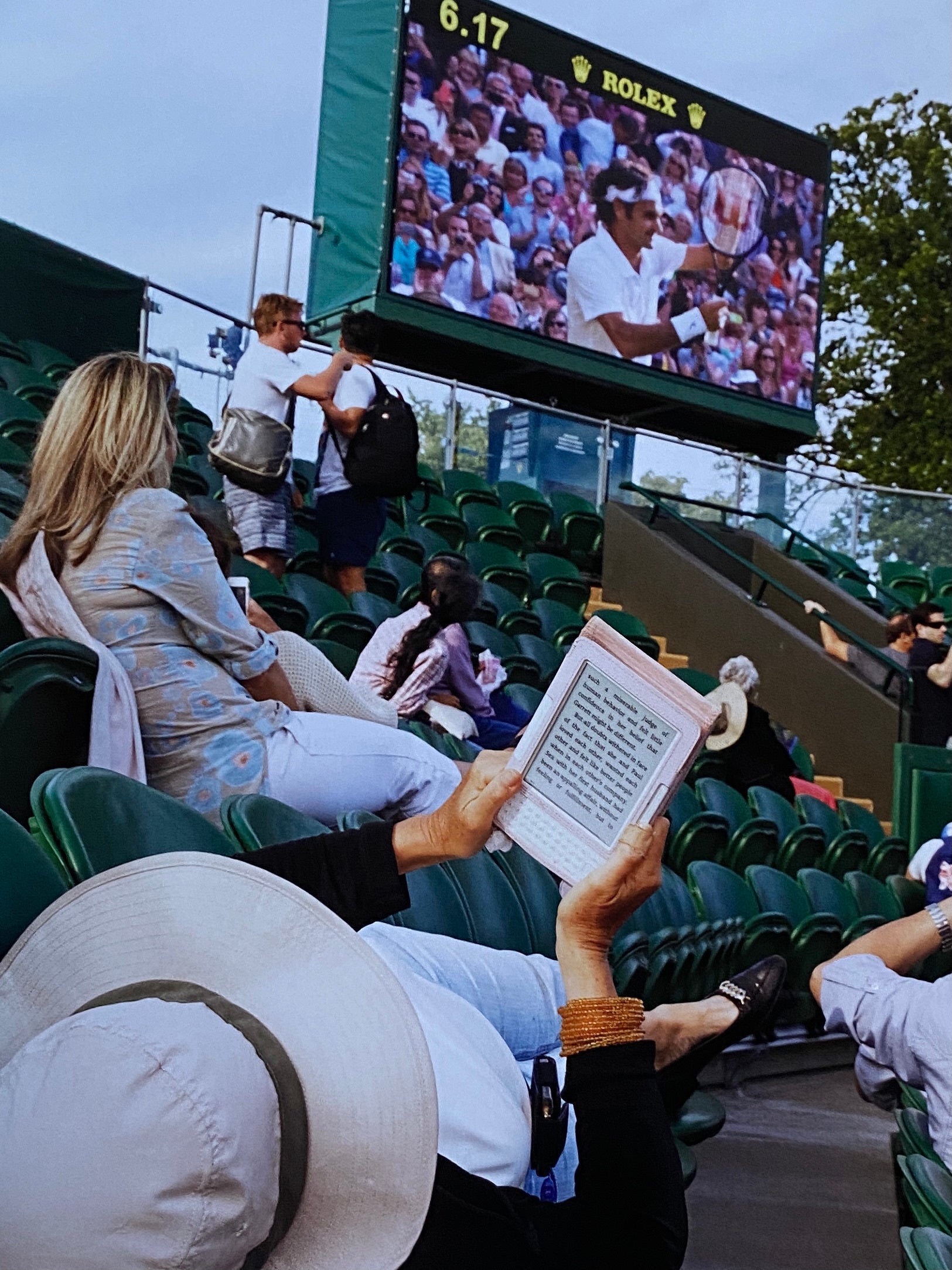 [SIGNED] MARTIN PARR MATCH POINT