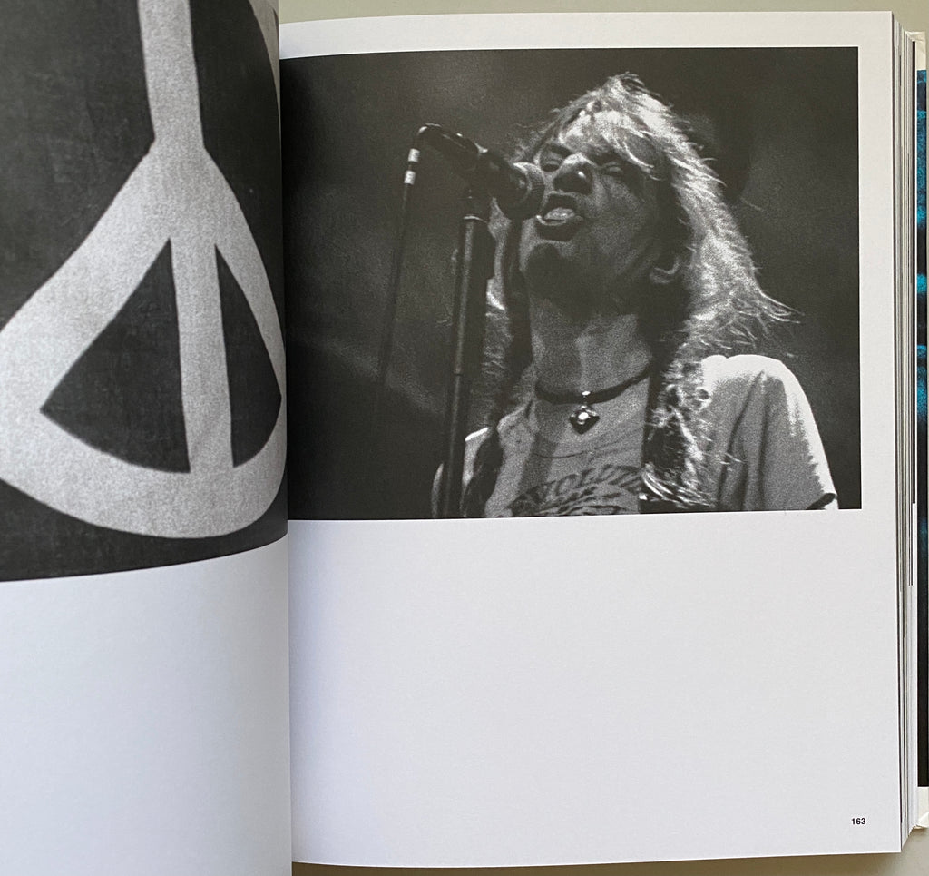 [SIGNED] PATTI SMITH DREAM OF LIFE