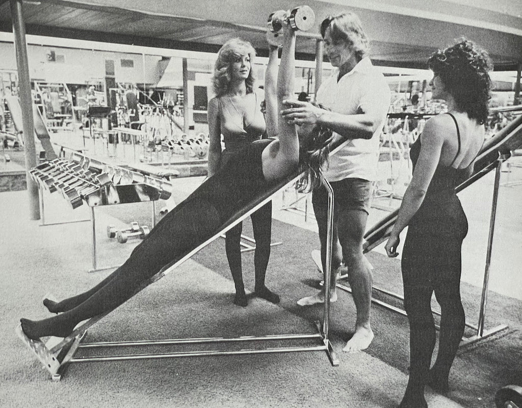 [SIGNED] ARNOLD SCHWARZENEGGER BODYSHAPING FOR WOMEN
