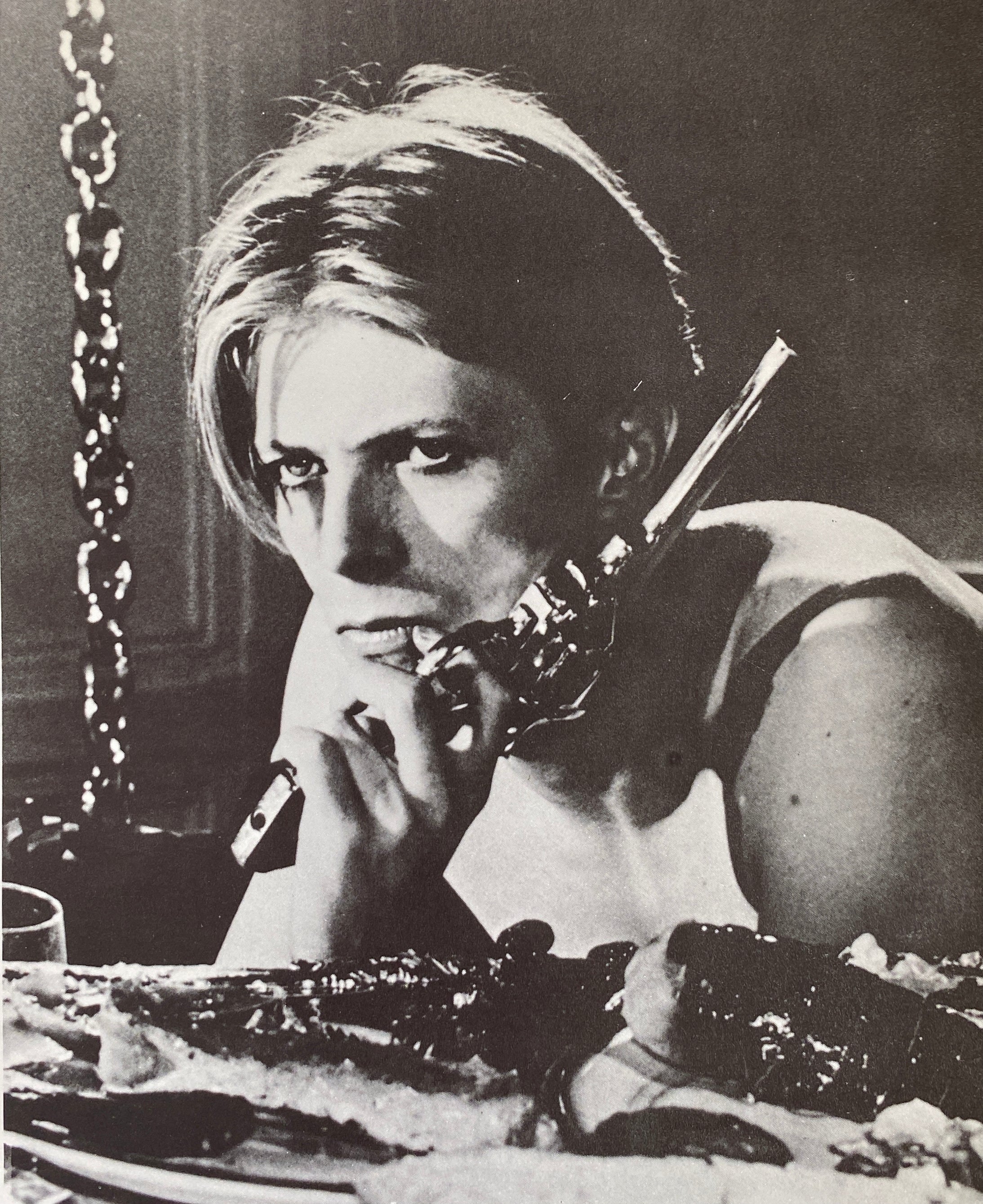 The Man Who Fell To Earth Japanese Programme
