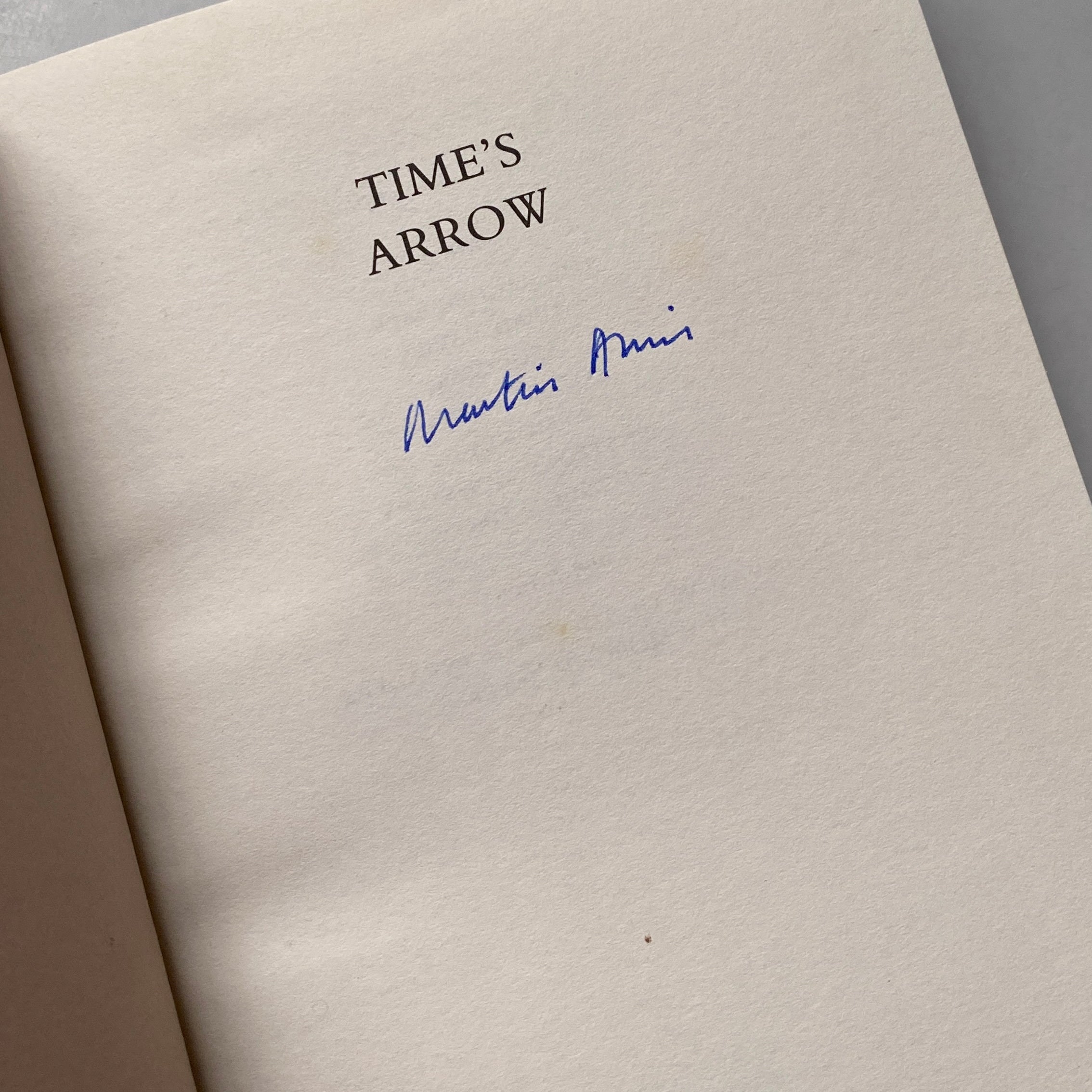 [SIGNED] MARTIN AMIS TIME'S ARROW