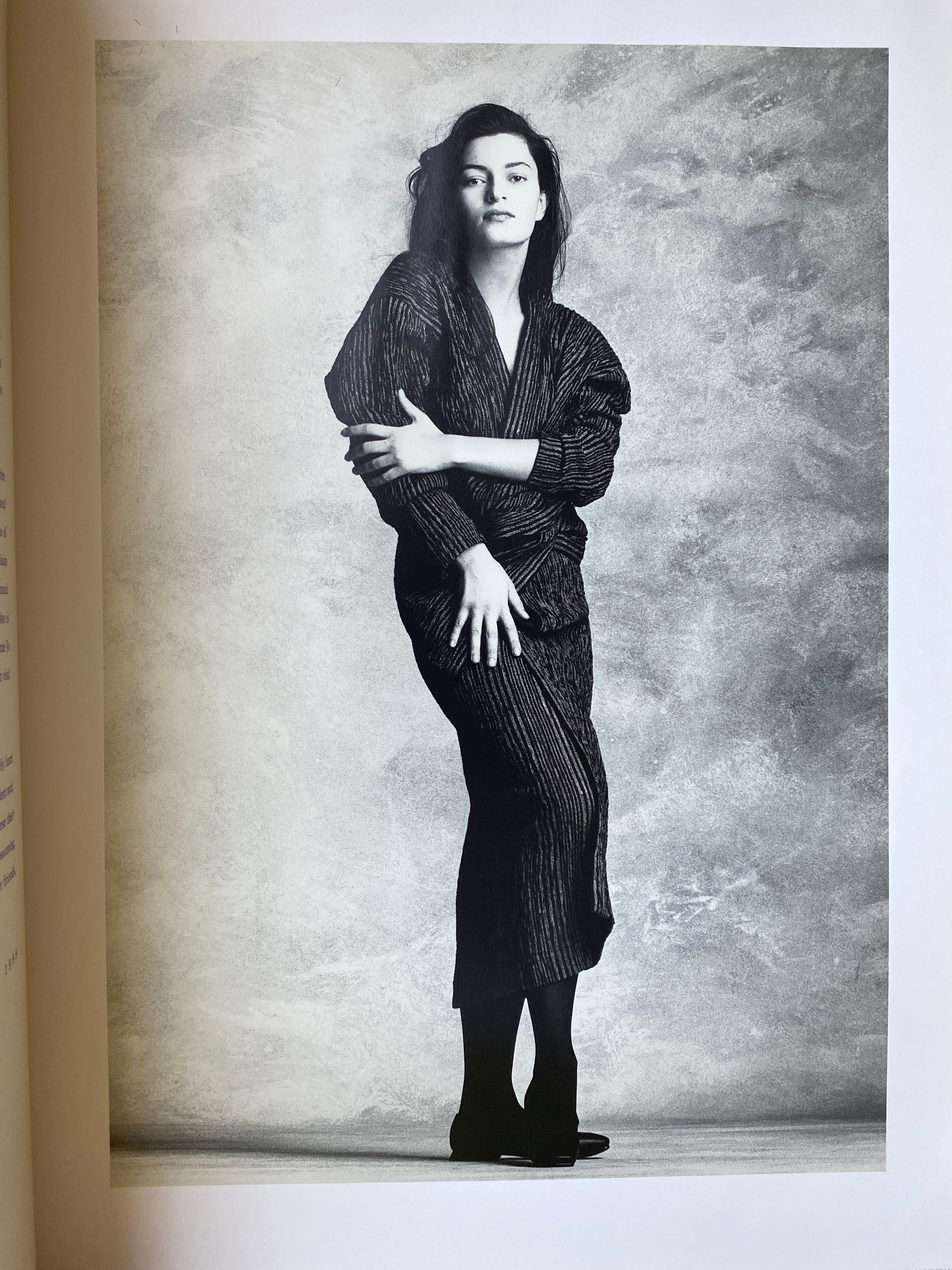Issey Miyake Permanente 1988 – IDEA