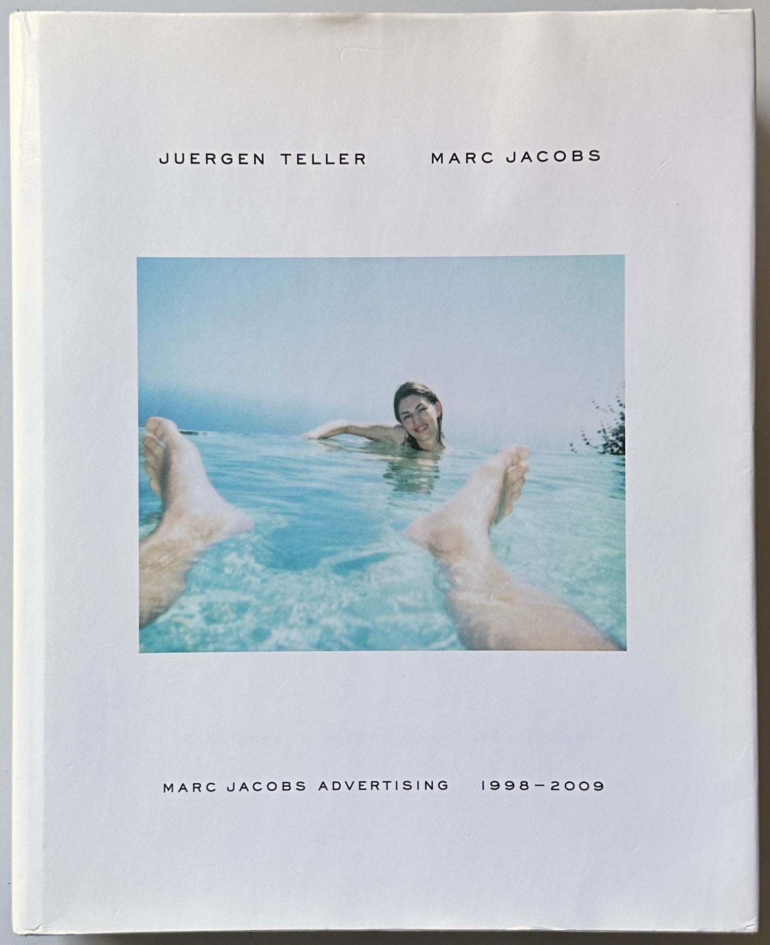 アート・デザイン・音楽 Juergen Teller: Marc Jacobs 1998-2009 Juergen Teller Marc Jacobs Advertising – IDEA