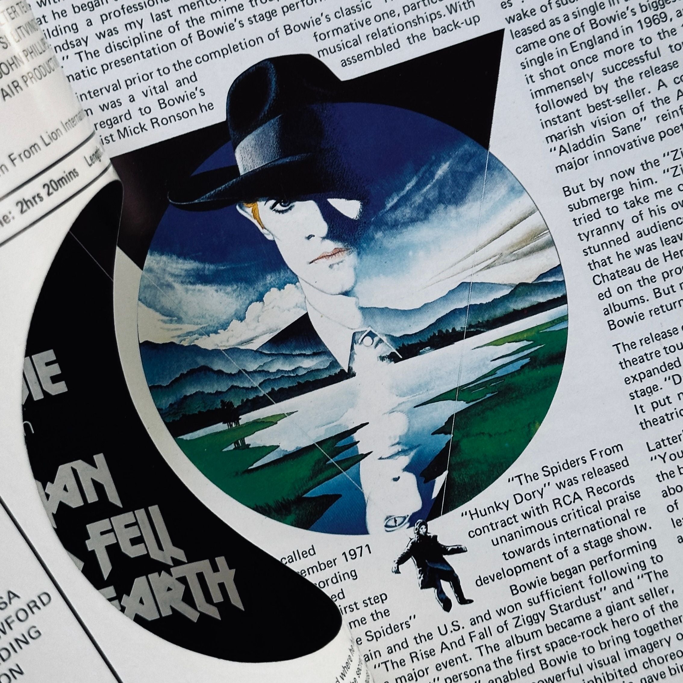 The Man Who Fell to Earth Press Booklet