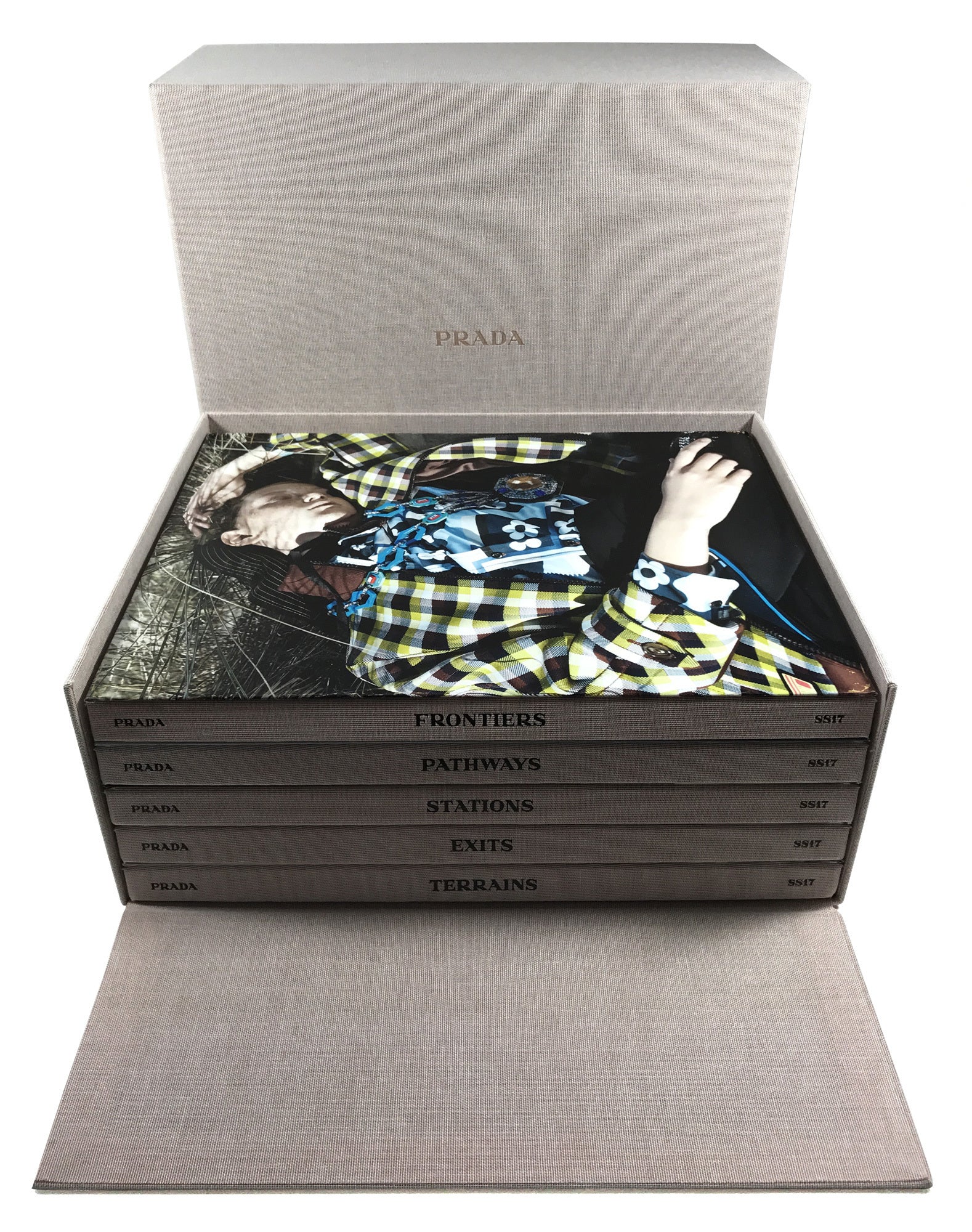 PRADA 365 BOX OF PRINT BOXES SS17