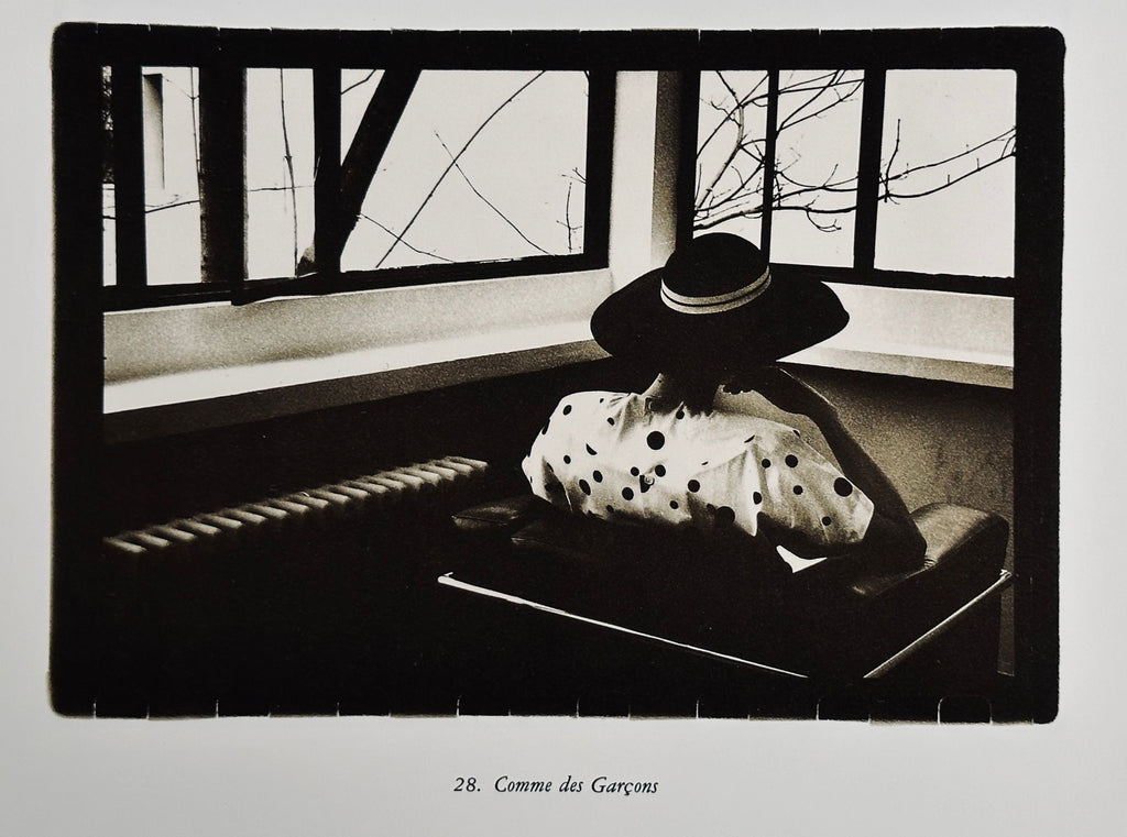 [SIGNED] SARAH MOON EXHIBITION