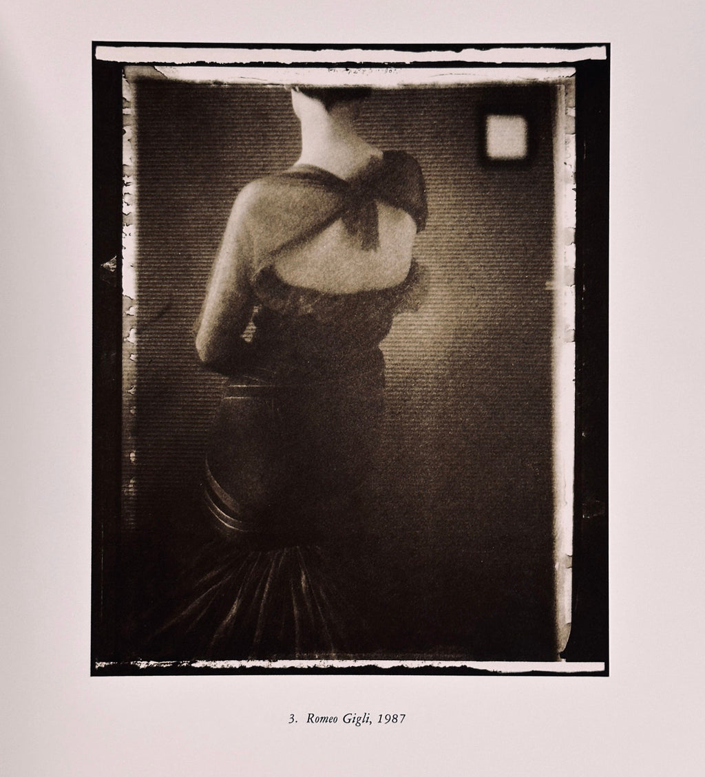 [SIGNED] SARAH MOON EXHIBITION