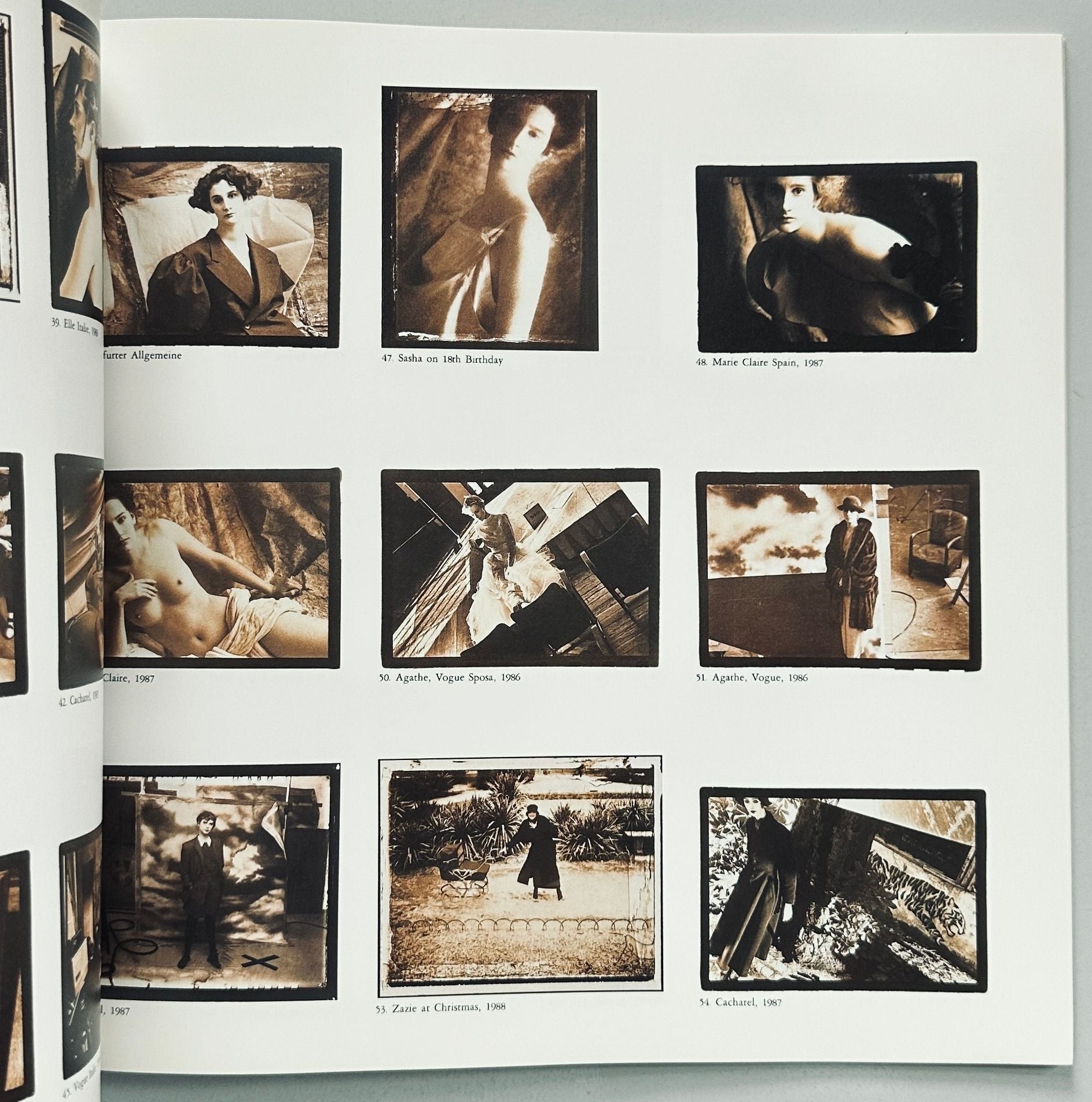 [SIGNED] SARAH MOON EXHIBITION