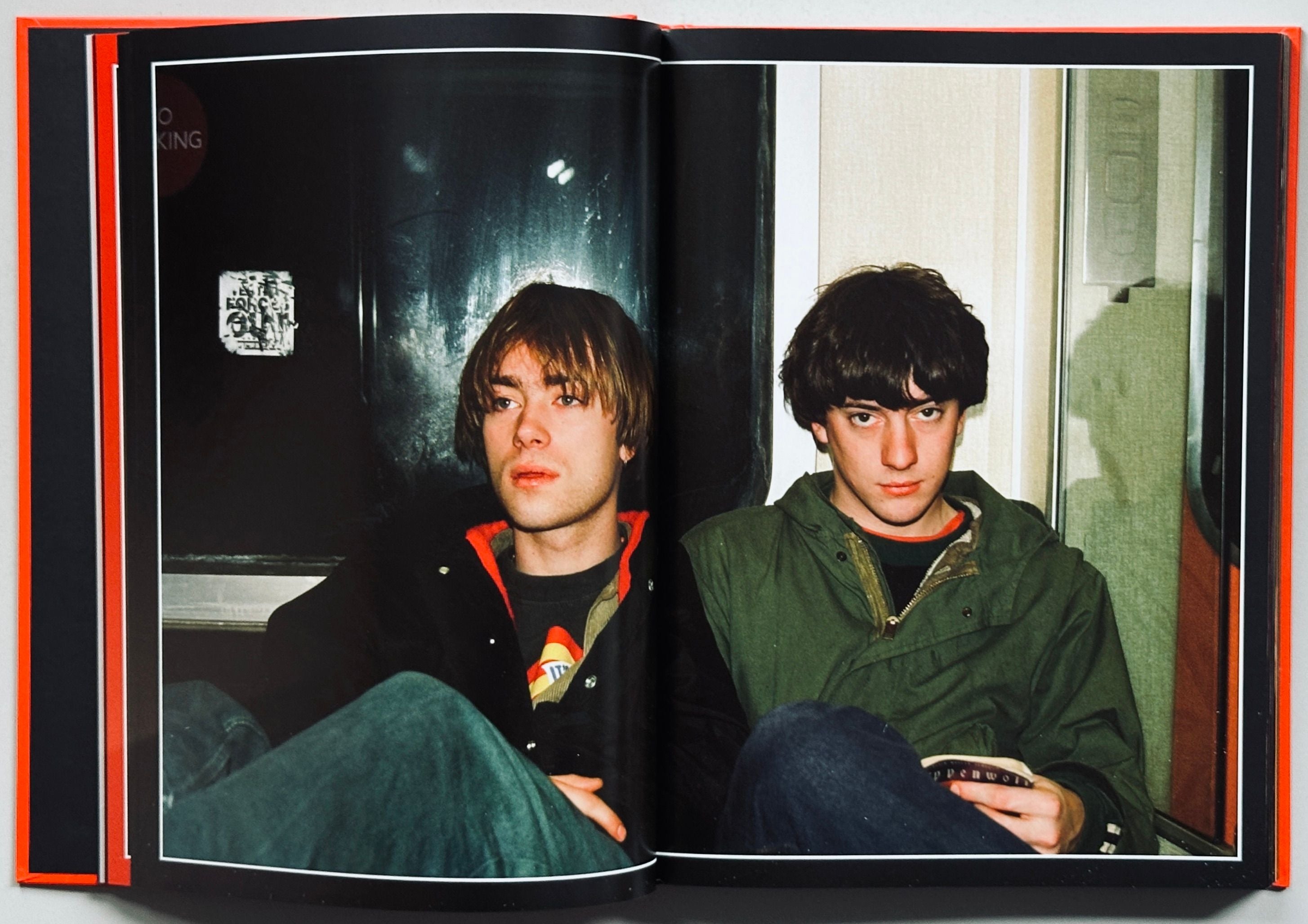 blur 写真集　Dave Rowntreeサイン入り　限定 SIGNED] DAVE ROWNTREE NO ONE YOU KNOW EARLY BLUR PHOTOS – IDEA