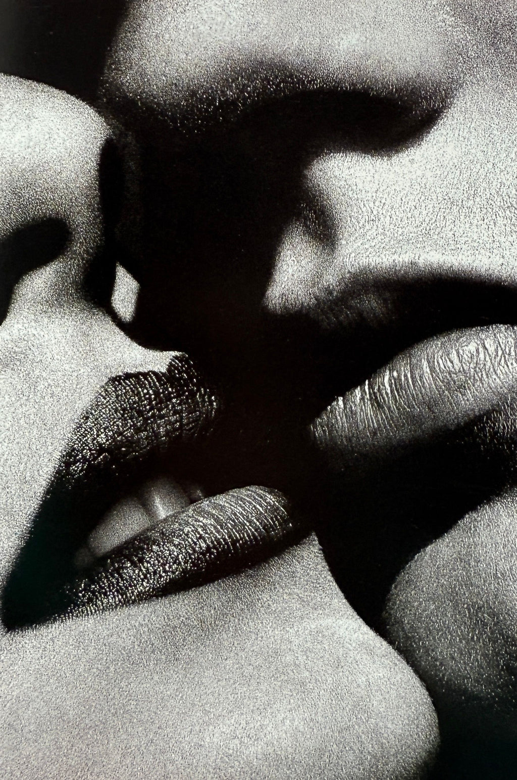 Kiss Pictures