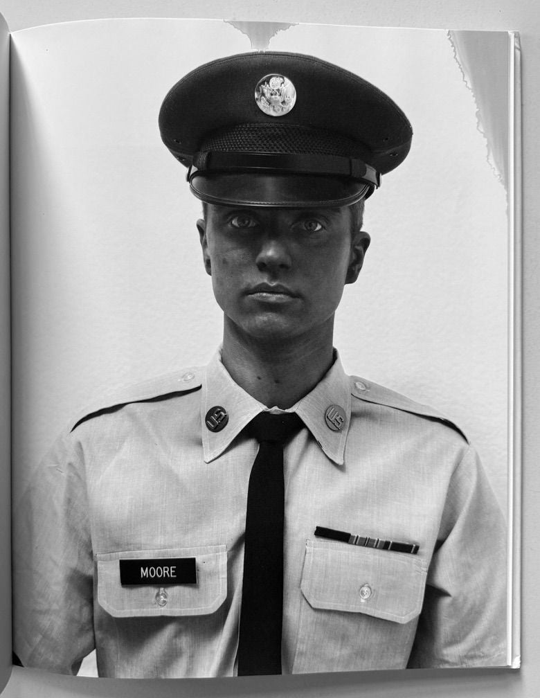 Collier Schorr Neighbors Nachbarn