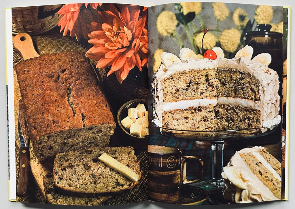 [SIGNED] MARTIN PARR BE BOLD WITH BANANAS