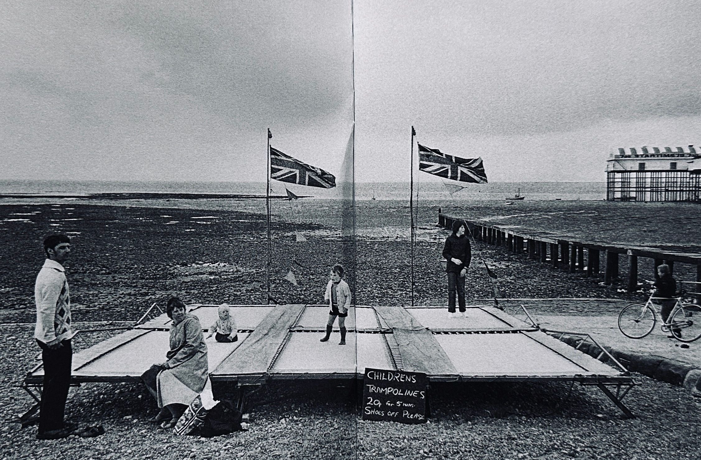 [SIGNED] MARTIN PARR THE BRITISH SEASIDE