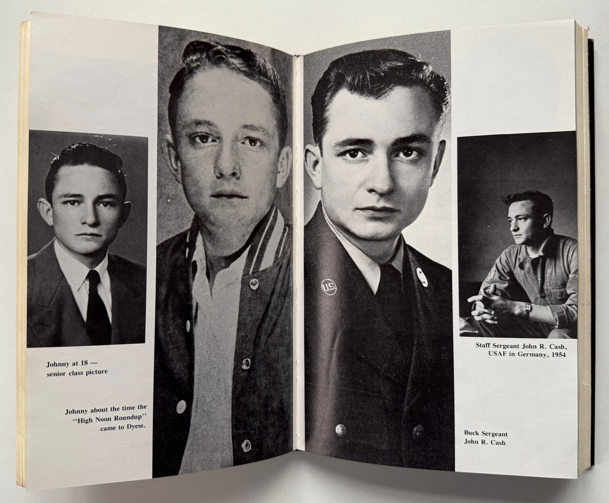 [SIGNED] JOHNNY CASH MAN IN BLACK