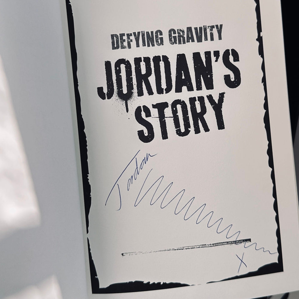 [SIGNED] JORDAN DEFYING GRAVITY SPECIAL EDITION