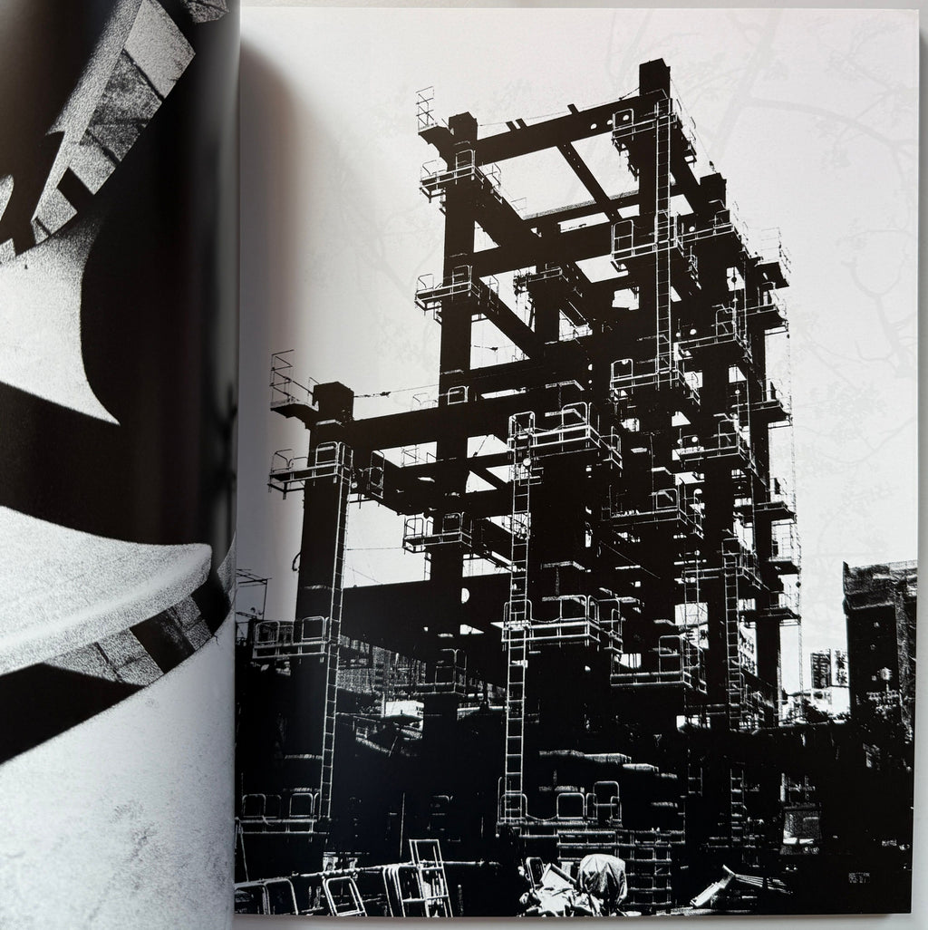 [SIGNED] DAIDO MORIYAMA HYSTERIC 4