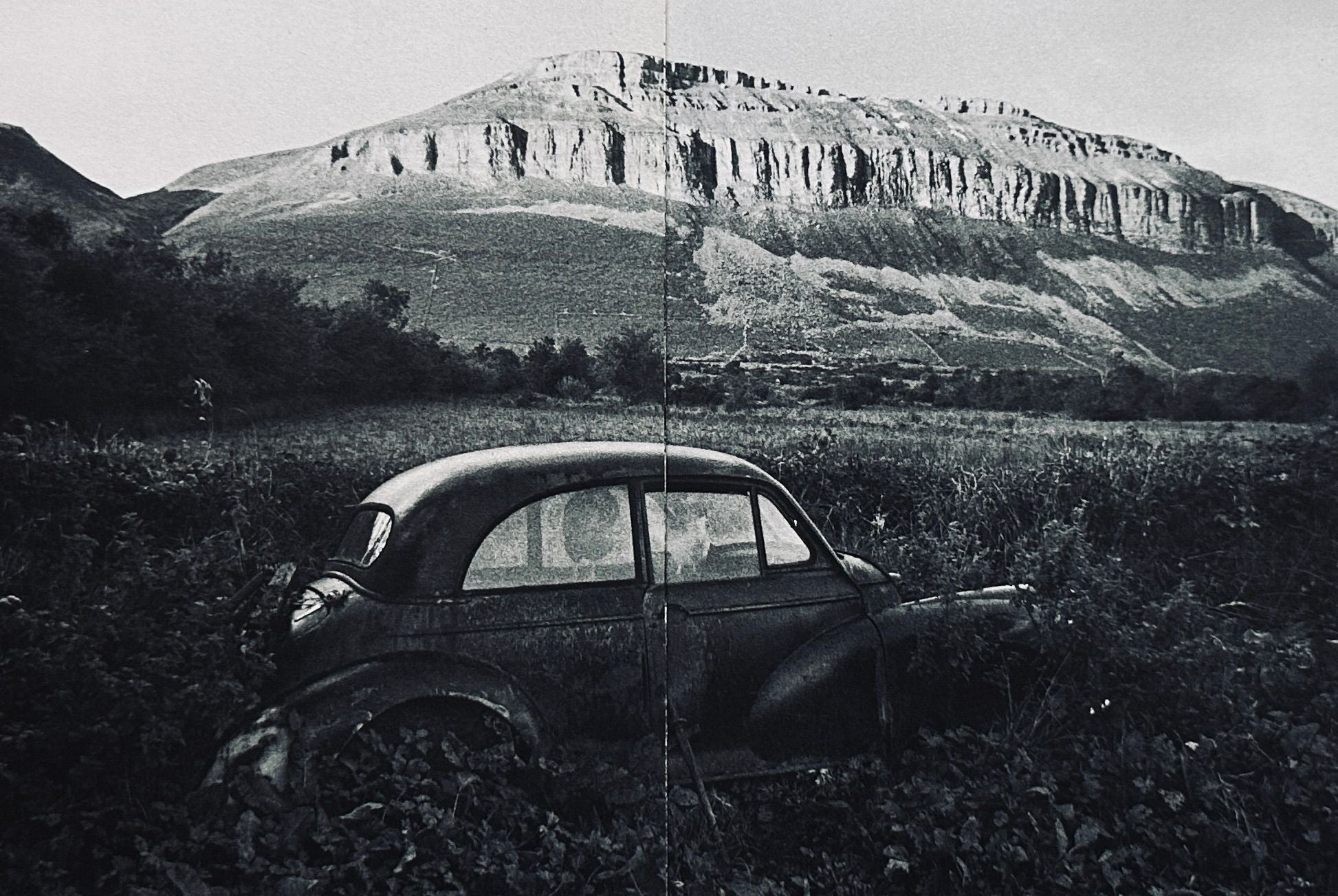 [SIGNED] MARTIN PARR ABANDONED MORRIS MINORS