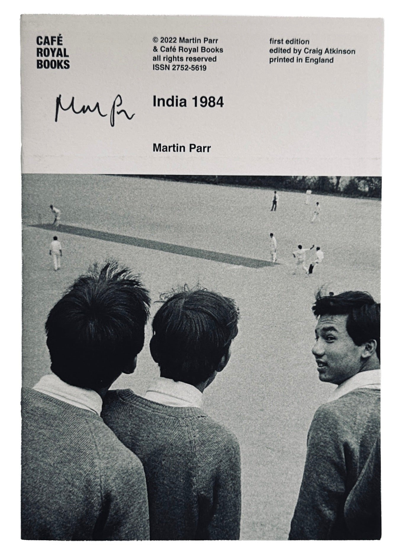[SIGNED] MARTIN PARR INDIA 1984