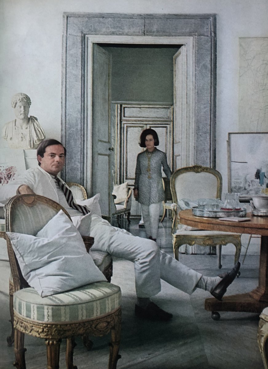 Vogue's Book of Houses, Gardens, People