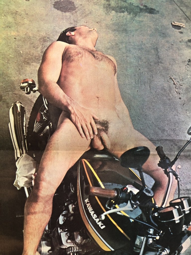 Picture Newspaper Antonio 1975