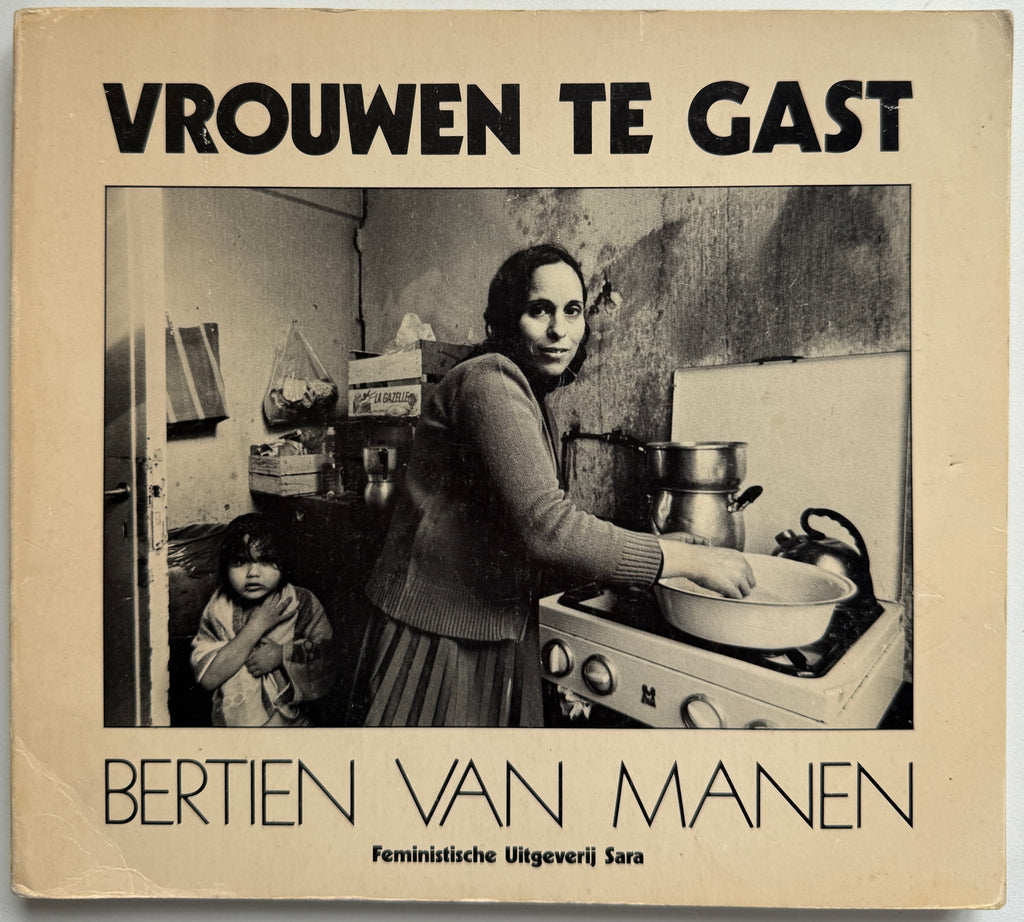 Bertien Van Manen Vrouwen Te Gast